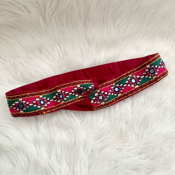 Vintage Accessories - VINTAGE | Vijaya’s Red Embroidered Boho Cloth Belt Size Large